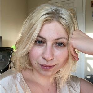 Meet your Posher, Annie